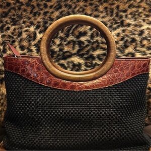 SUARE ITALIAN BLACK HAND WEAVING AND LEATHER EMBOSSED BAG
